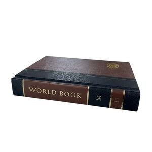 World Book Encyclopedia M Vol 13 1979 Childcraft Inc. Black Brown Gold Hardcover
